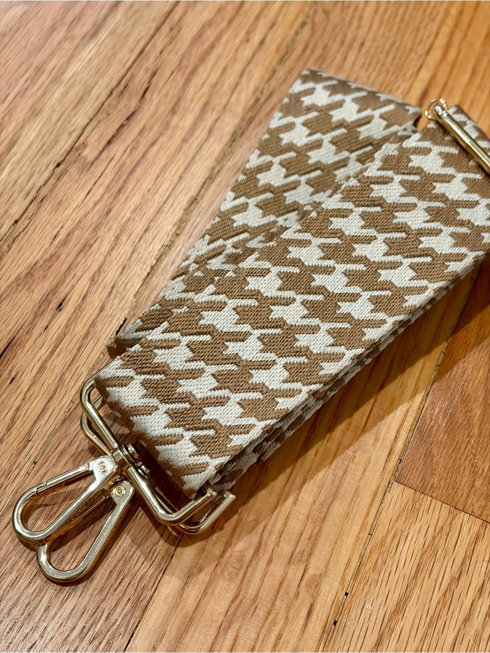 Ahdorned Houndstooth Adjustable Bag Strap Tan Cream Gold Hardware